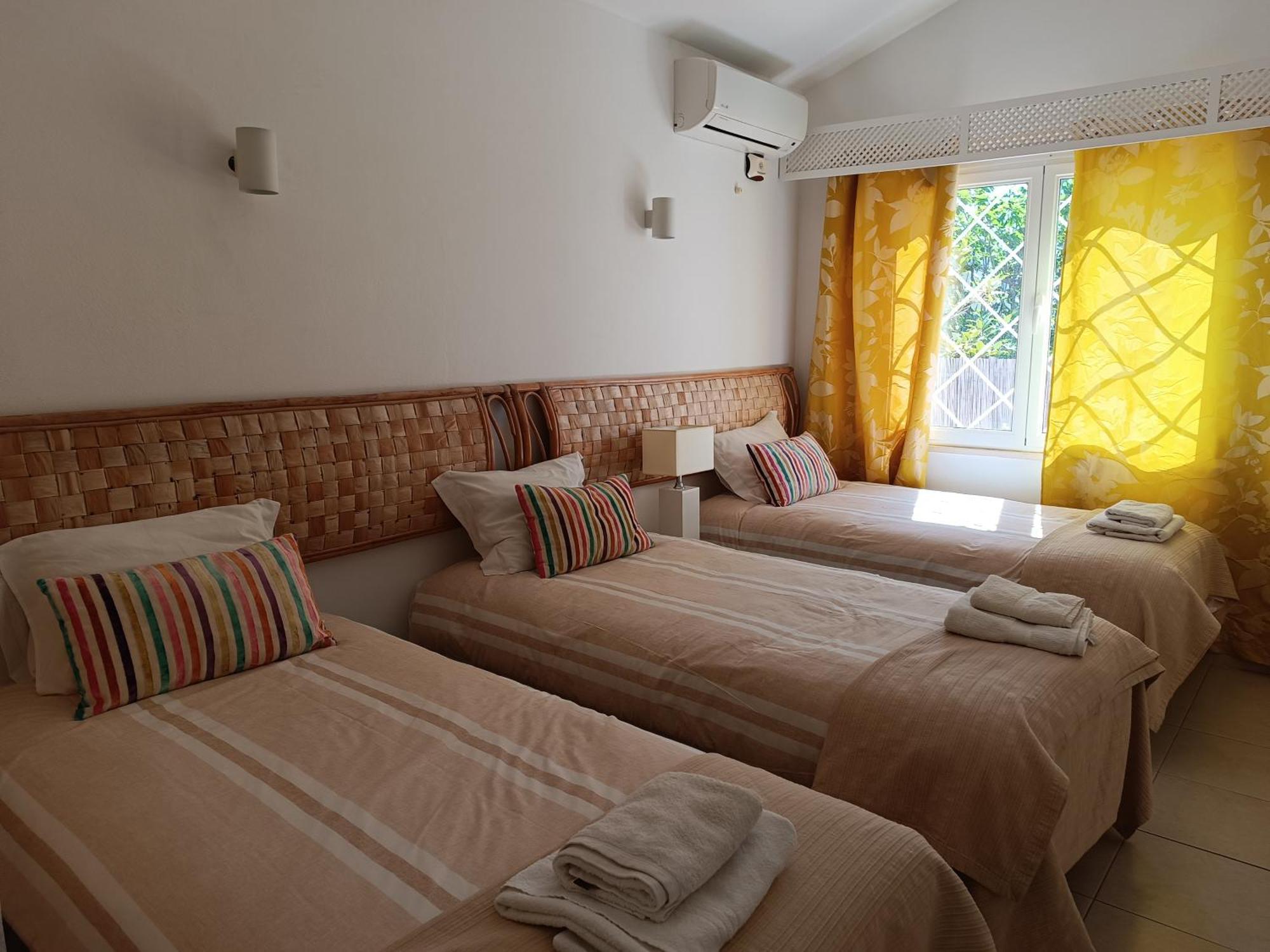 Villa 81 Amazing Villa In A Fantastic Location On Oura Beach 阿尔布费拉 外观 照片
