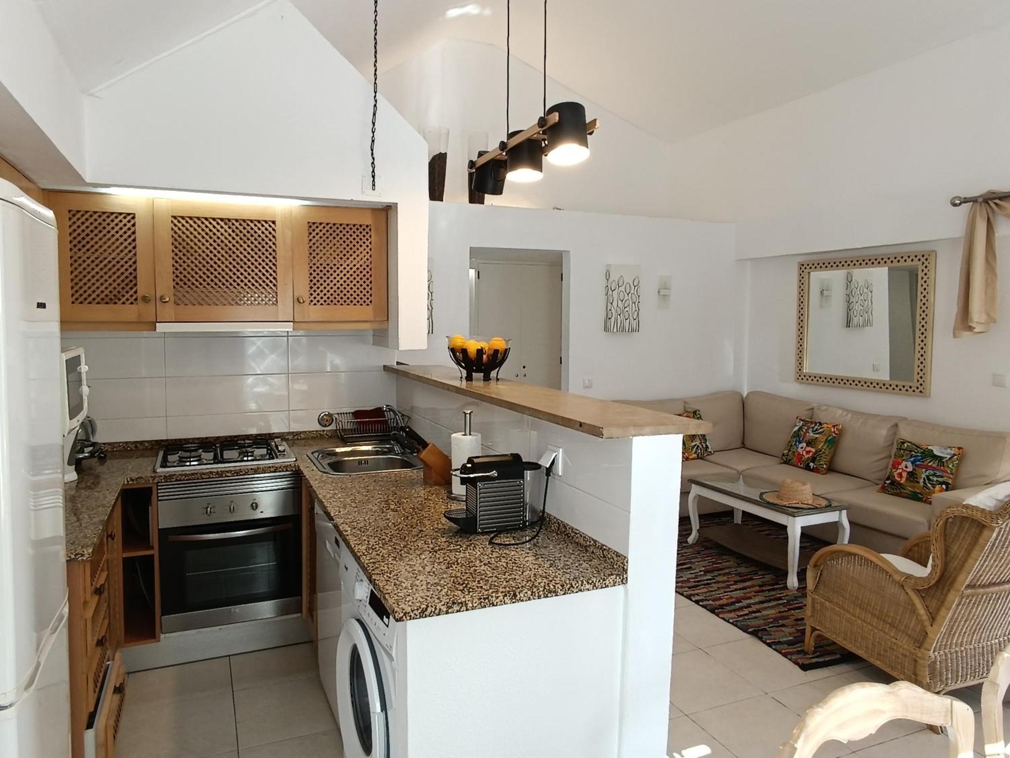 Villa 81 Amazing Villa In A Fantastic Location On Oura Beach 阿尔布费拉 外观 照片