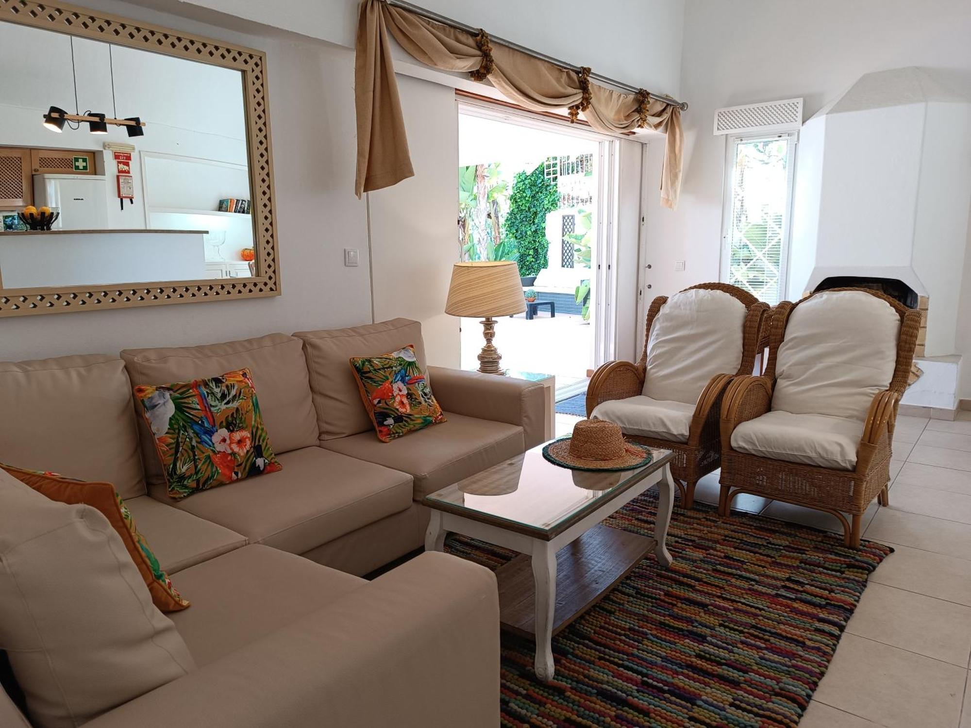 Villa 81 Amazing Villa In A Fantastic Location On Oura Beach 阿尔布费拉 外观 照片
